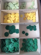 Stock 172 bottoni 4 colori 2