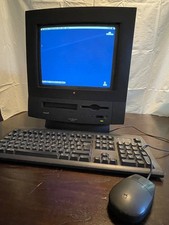 Power Macintosh 5500/225 "Mac in black" con mouse e tastiera originali