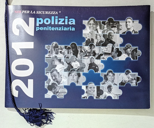 I138911 calendario polizia - calendario,
