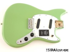 Fender Player II Mustang