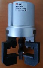 MANI DI PRESA, PINZA PNEUMATICA USATA 3 DITA SMC MHS3-25D 