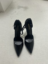 UK 7 Tacchi corti in vernice