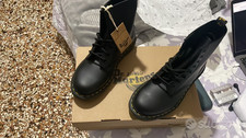 Dr. Martens Donna Nuove