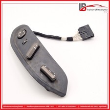 Switch seat adjustment right