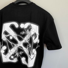 T-shirt nera Off-White logo