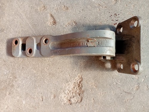 Cerniera porta anteriore - cerniera,