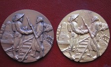 2 MEDAGLIE PROVA DI CONIO E CAMPIONARIO BERSAGLIERE BERSAGLIERI FEZ VAIRA PIUME 