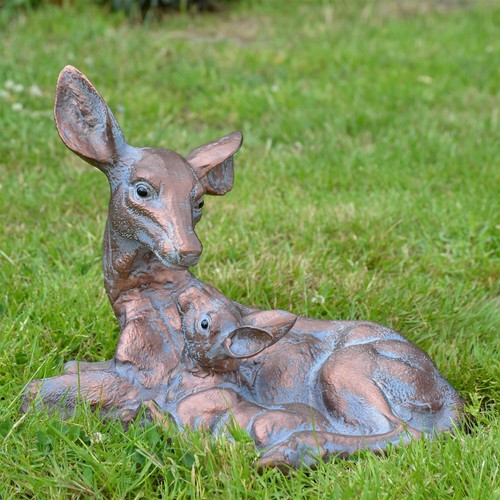 Bronze verdigris effect doe - &,