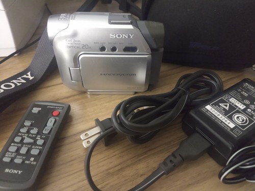 Sony dcr hc21 minidv handycam - dcr-hc21,
