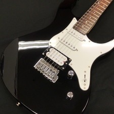 YAMAHA PACIFICA112V BL Nero
