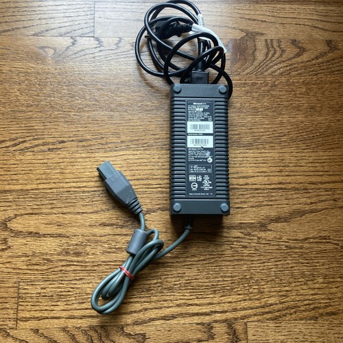 Alimentatore ufficiale
