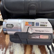  Sony Handycam CCD-TRV68