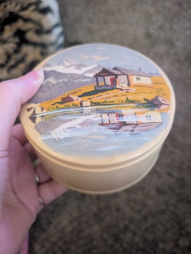 Music box vintage reuge - box,