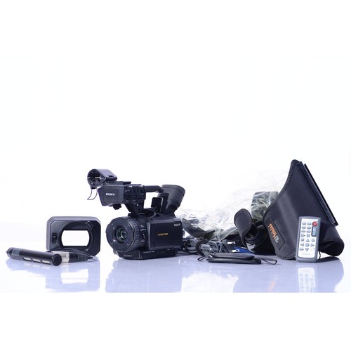 Sony camcorder hxr nx70e - sony,