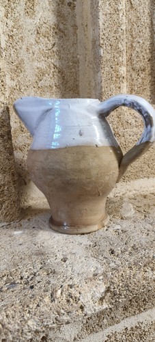 Brocca antica umbra ceramica