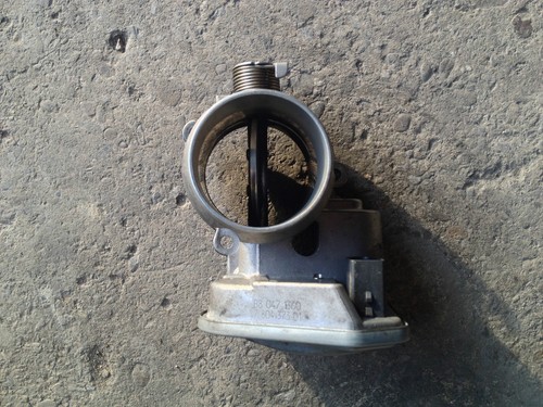 Corpo farfallato bmw 320d - farfallato,