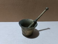 Antico Mortaio con Pestello Da