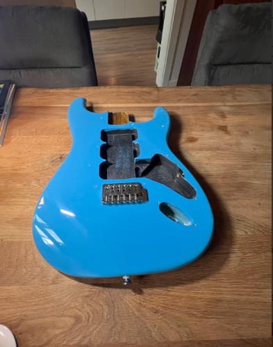 Body fender squier - body,