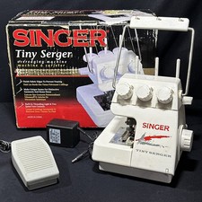 Macchina da cucire SINGER SMALL SERGER MODEL# TS380 Plus overedging