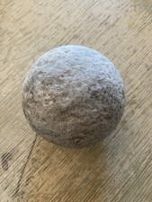 ANTICA PALLA DA CANNONE O BOMBARDA IN PIETRA