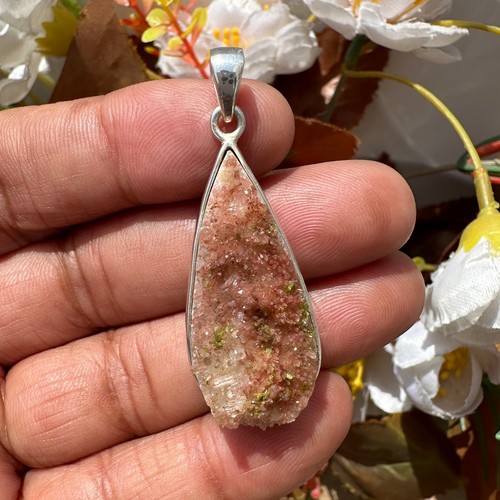Top grade vanadinite - top, gemstone