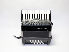 Fisarmonica, Hohner, Bravo II
