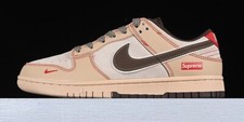 NIKE SB DUNK LOW SUPREME