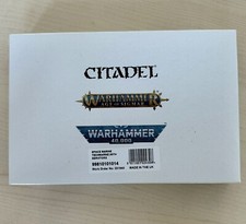 Techmarine con Servitors