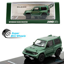INNO64 1:64 Mitsubishi Pajero