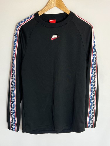 Nike sportswear tape repeat - sportswear,