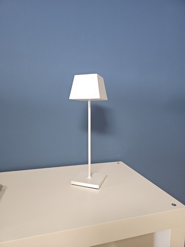 Lampada led ricaricabile - lampada, e