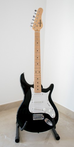 Chitarra elettrica behringer - elettrica,