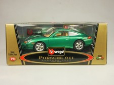 Modellino auto Bburago 1/18