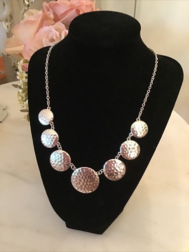 Collana con ciondolo