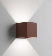 APPLIQUE A CUBO DA PARETE IN ALLUMINIO 10X10