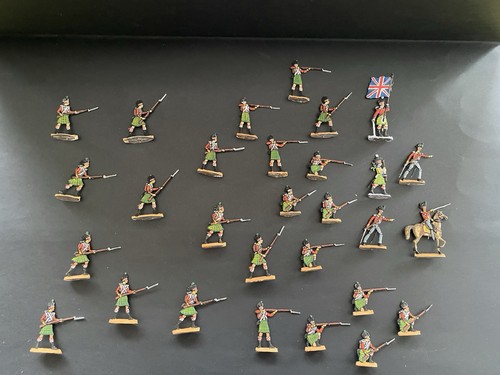 Flat tin toy soldiers - flat,