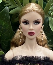 Fashion Royalty Integrity Toys