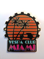 Vespa placca badge plakette club piaggio
