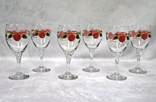 Calici vino acqua - , mela