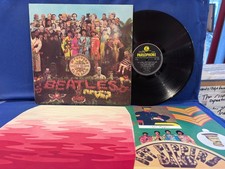 THE BEATLES SGT PEPPERS PCS