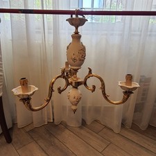 Lampadario e lumetti Porcellana Capodimonte con parti metallo placcato oro 24 c 