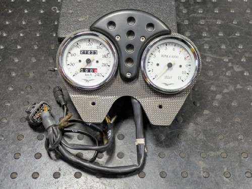 Moto guzzi v11 rosso - moto,