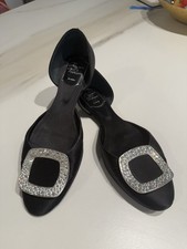 Roger Vivier Fibbia piatta in cristallo satinato nero D’Orsay, taglia 38 US 8