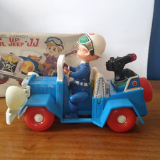 BANDAI 1966  JEEP JJ 4260 JUMP UP PATROL AUTO A BATTERIE MADE JAPAN Pezzo Raro 