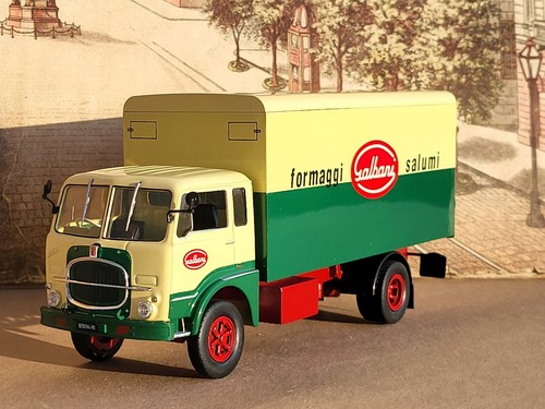 Diecast metal deagostini - 1:43,