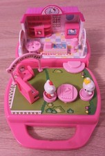Hello Kitty casa con giardino portatile Sanrio