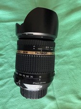 Splendida fotocamera Tamron