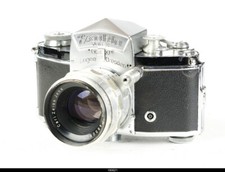 Fotocamera Jhadee Exakta Varex