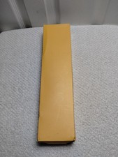 Prop cellulare in mattoni