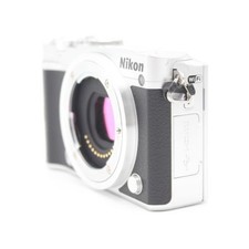 4317 Scatti Nikon Mirrorless SLR 1 J5 Kit Doppio Obiettivo Argento 197336